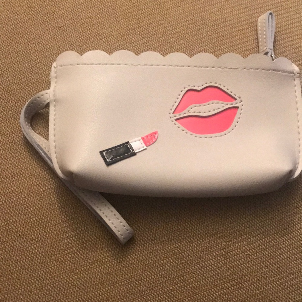 Ladies Bloomingdales wallet like new